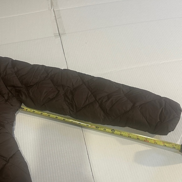 Eddie Bauer Brown goose down Quilted Puffer Jacket w zipper & pockets buttons - Picture 4 of 16